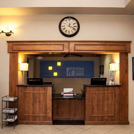 Holiday Inn Express Tucson-Airport By Ihg Экстерьер фото